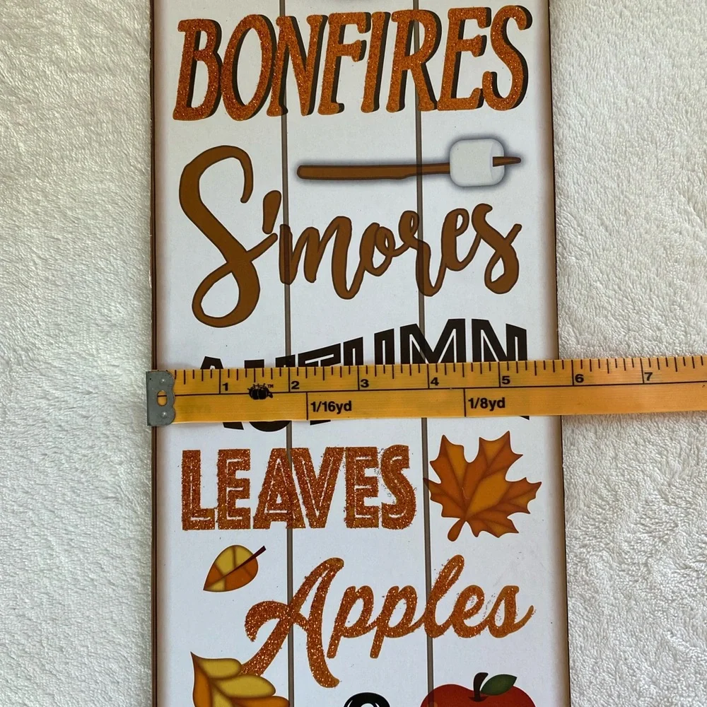 NWT Every Year I Fall For Pumpkins Hanging Sign with Sparkly Accents